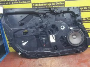 Gebruikte Ruitmechaniek 4Deurs links-voor Ford Fiesta 6 (JA8) 1.0 Ti-VCT 12V 65 Van Prijs € 40,00 Margeregeling aangeboden door de Nollen autorecycling