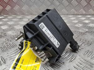 Gebruikte Accupool Mercedes C (W205) C-220 2.2 CDI BlueTEC, C-220 d 16V Prijs € 44,95 Margeregeling aangeboden door de Nollen autorecycling