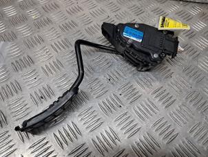 Begagnade Gaspedal Renault Vel Satis (BJ) 3.5 V6 24V Autom. Pris € 29,95 Marginaltabell erbjuds av de Nollen autorecycling