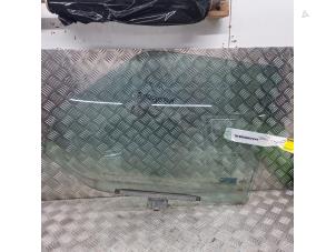 Begagnade Dörrfönster, 2-dörrars, vänster Volkswagen Transporter/Caravelle T4 2.5 TDI Pris € 45,00 Marginaltabell erbjuds av de Nollen autorecycling