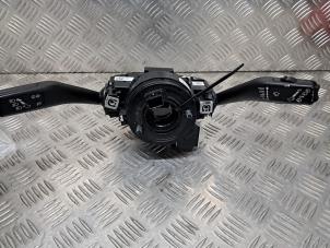 Begagnade Spak, rattstång Volkswagen Golf VI (5K1) 1.4 16V Pris € 49,95 Marginaltabell erbjuds av de Nollen autorecycling