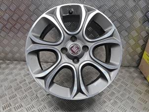 Gebruikte Velg Fiat Punto III (199) 0.9 TwinAir Prijs € 44,95 Margeregeling aangeboden door de Nollen autorecycling