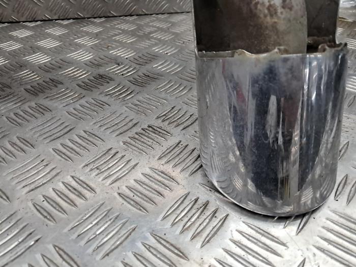 Ljuddämpare, bak från en Abarth 500/595/695 1.4 T-Jet 16V Esse Esse 2015