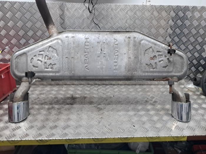 Ljuddämpare, bak från en Abarth 500/595/695 1.4 T-Jet 16V Esse Esse 2015