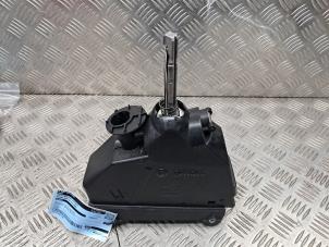 Używane Dzwignia wyboru automatycznej skrzyni biegów Smart Fortwo Cabrio (451.4) 1.0 Brabus Cena € 75,00 Procedura marży oferowane przez de Nollen autorecycling