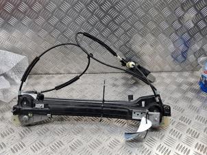 Gebruikte Raammechaniek 2Deurs rechts-voor Alfa Romeo MiTo (955) 1.3 JTDm 16V Eco Prijs € 40,00 Margeregeling aangeboden door de Nollen autorecycling