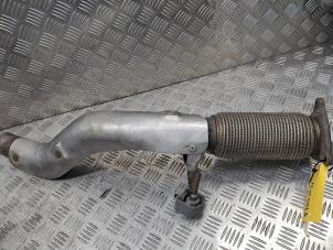 Gebruikte Uitlaat voorpijp Landrover Discovery Sport (LC) 2.0 P200 MHEV 16V AWD Prijs op aanvraag aangeboden door de Nollen autorecycling