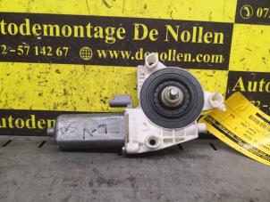 Begagnade Motor, dörrfönster Peugeot 307 (3A/C/D) 1.4 Pris € 35,00 Marginaltabell erbjuds av de Nollen autorecycling