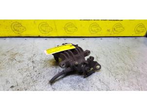 Używane Zacisk hamulcowy lewy tyl Alfa Romeo 145 (930A) 1.4 Twin Spark 16V Cena € 25,00 Procedura marży oferowane przez de Nollen autorecycling