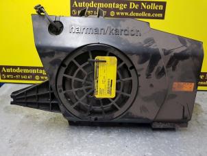 Begagnade Bashögtalare Mercedes E-Klasse Pris € 181,50 Inklusive moms erbjuds av de Nollen autorecycling