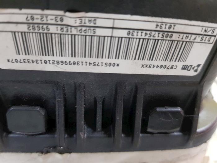 Höger airbag (instrumentbräda) från en Abarth Grande Punto 1.4 T-Jet 16V Esse Esse 2007