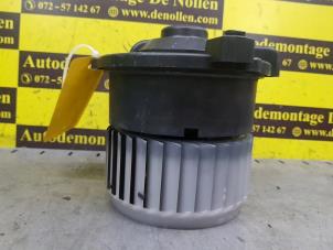Gebruikte Blower Mitsubishi Colt (Z2/Z3) 1.1 12V Bifuel Prijs € 54,45 Inclusief btw aangeboden door de Nollen autorecycling