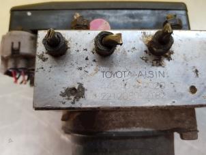 Gebruikte ABS Pomp Toyota Land Cruiser (J12) 3.0 D-4D 16V Prijs € 250,00 Margeregeling aangeboden door de Nollen autorecycling