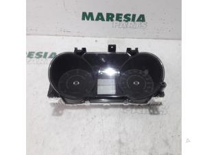 Begagnade Instrumentpanel Citroen C4 Aircross (BU) 1.6 HDi 16V 115 AWC Pris € 75,00 Marginaltabell erbjuds av Maresia Parts