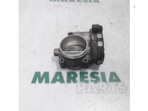 Gebruikte Gasklephuis Alfa Romeo Brera (939) 2.2 JTS 16V Prijs € 79,99 Margeregeling aangeboden door Maresia Parts