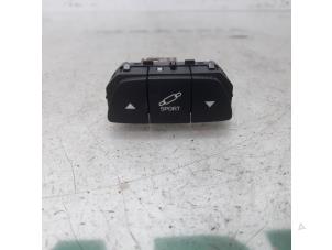 Begagnade Brytare Citroen C5 III Tourer (RW) 2.0 HDiF 16V Pris € 15,00 Marginaltabell erbjuds av Maresia Parts