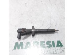 Gebruikte Verstuiver (diesel) Renault Master II (FD/HD) 2.2 dCi 16V Prijs € 127,05 Inclusief btw aangeboden door Maresia Parts