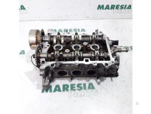 Begagnade Topplock Citroen C1 1.0 12V Pris € 157,50 Marginaltabell erbjuds av Maresia Parts