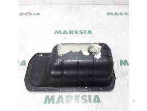 Gebruikte Carterpan Peugeot 206 (2A/C/H/J/S) 1.4 HDi Prijs € 29,99 Margeregeling aangeboden door Maresia Parts