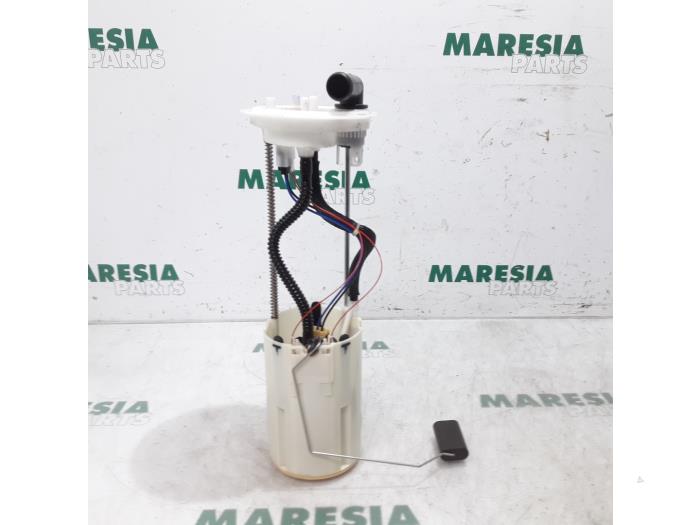 Elektrisk bränslepump från en Fiat Ducato (250) 2.0 D 115 Multijet 2013