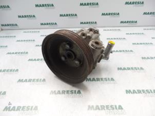 Gebruikte Stuurbekrachtiging Pomp Alfa Romeo 166 2.0 Twin Spark 16V Prijs € 50,00 Margeregeling aangeboden door Maresia Parts