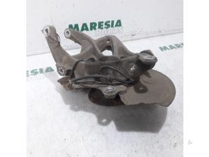 Begagnade Spindel, höger bak Citroen C5 III Tourer (RW) 2.7 HDiF V6 24V Autom. Pris € 60,00 Marginaltabell erbjuds av Maresia Parts