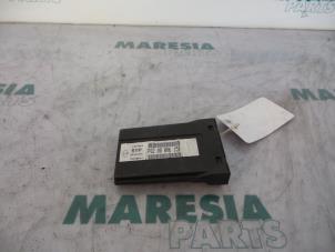 Begagnade Dator (diverse) Renault Vel Satis (BJ) 3.0 dCi V6 24V Pris € 50,00 Marginaltabell erbjuds av Maresia Parts