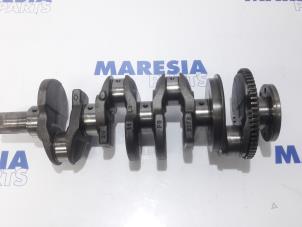 Gebruikte Krukas Renault Trafic New (FL) 2.0 dCi 16V 90 Prijs € 210,00 Margeregeling aangeboden door Maresia Parts