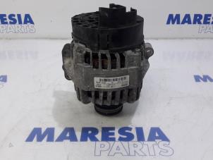 Gebruikte Dynamo Alfa Romeo Giulietta (940) 1.4 TB 16V Prijs € 50,00 Margeregeling aangeboden door Maresia Parts