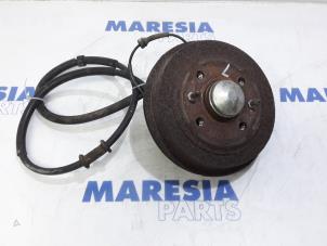 Begagnade Spindel, vänster bak Fiat 500 (312) 0.9 TwinAir 85 Pris € 60,00 Marginaltabell erbjuds av Maresia Parts