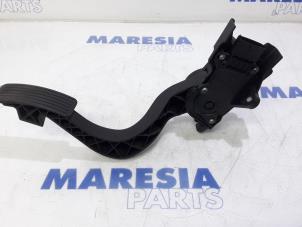 Begagnade Gaspedalsensor Fiat Ducato (250) 2.2 D 100 Multijet Euro 4 Pris € 60,50 Inklusive moms erbjuds av Maresia Parts