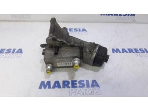 Gebruikte Oliefilterhouder Fiat Ducato (250) 2.0 D 115 Multijet Prijs € 158,81 Inclusief btw aangeboden door Maresia Parts