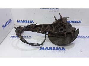 Begagnade Bakre gaffelben, höger Citroen C-Crosser 2.2 HDiF 16V Pris € 210,00 Marginaltabell erbjuds av Maresia Parts