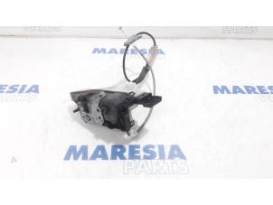 Gebruikte Deurslot Mechaniek 4Deurs links-voor Citroen C4 Cactus (0B/0P) 1.6 Blue Hdi 100 Prijs € 34,99 Margeregeling aangeboden door Maresia Parts