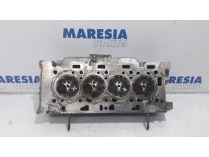 Begagnade Topplock Citroen Jumpy (G9) 1.6 HDI Pris € 349,39 Inklusive moms erbjuds av Maresia Parts