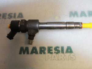 Gereviseerde Verstuiver (diesel) Fiat Multipla (186) 1.9 JTD 105 SX,ELX Prijs € 127,05 Inclusief btw aangeboden door Maresia Parts