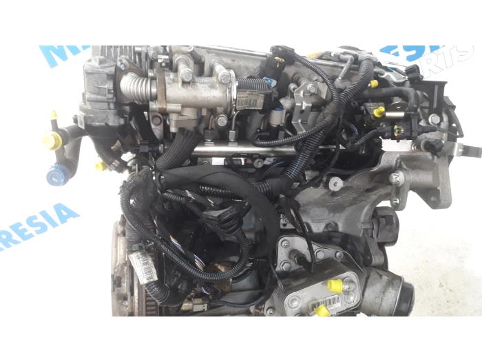 Motor van een Alfa Romeo 159 (939AX) 1.9 JTDm 2009