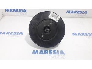 Gebruikte Rembekrachtiger Citroen C3 Picasso (SH) 1.4 16V VTI 95 Prijs € 50,00 Margeregeling aangeboden door Maresia Parts