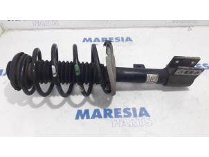 Gebruikte Veerpoot links-voor Peugeot Partner Tepee (7A/B/C/D/E/F/G/J/P/S) 1.6 HDI 90 16V Phase 1 Prijs € 60,00 Margeregeling aangeboden door Maresia Parts