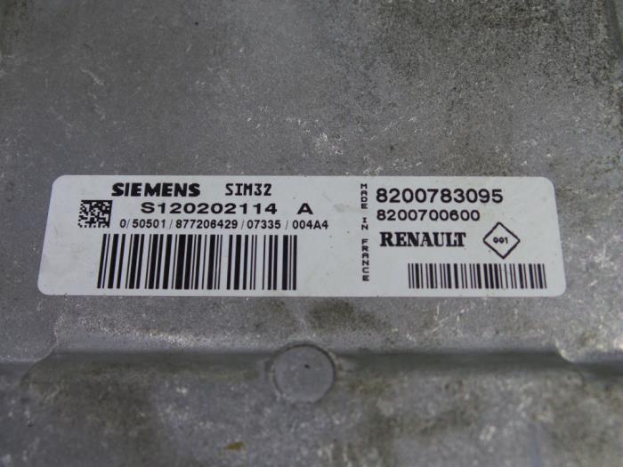 Dator, motorstyrning från en Renault Clio III (BR/CR) 1.2 16V TCe 100 2008