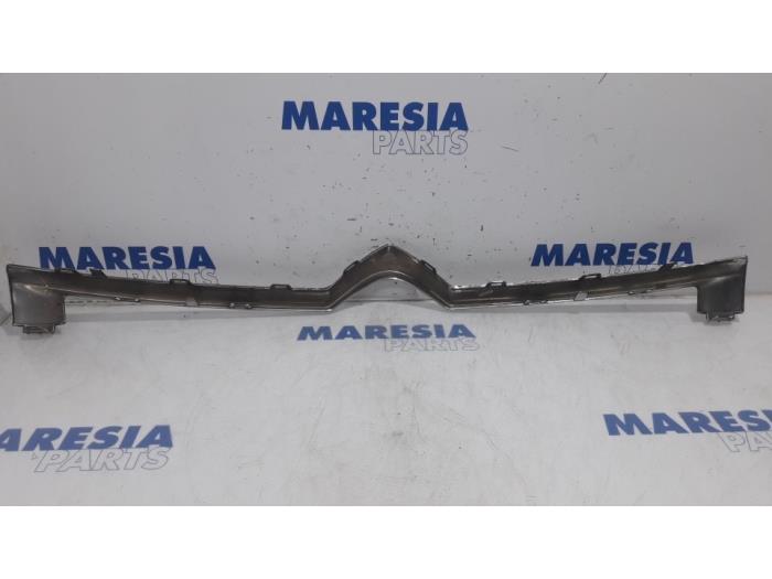 Dekorstripe från en Citroën Berlingo 1.6 Hdi 90 Phase 2 2014