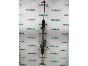 Begagnade Styrbox Fiat Punto II (188) 1.2 60 S 3-Drs. Pris € 35,00 Marginaltabell erbjuds av Maresia Parts