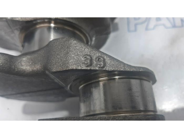 Vevaxel från en Citroën C4 Picasso (3D/3E) 1.6 e-HDi 115 2015