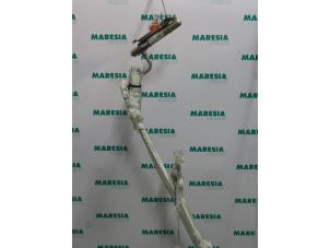 Gebruikte Airbag hemel links Renault Modus/Grand Modus (JP) 1.2 16V Prijs € 50,00 Margeregeling aangeboden door Maresia Parts