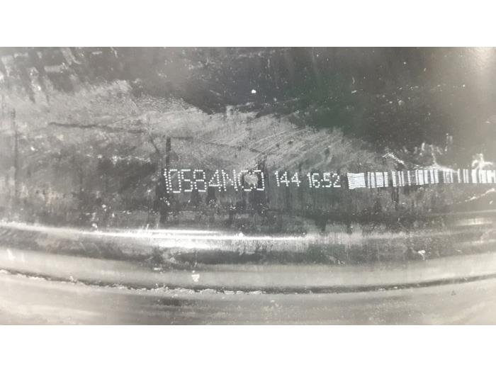 Hjul från en Peugeot Partner (GC/GF/GG/GJ/GK) 1.6 HDI 90 16V 2011