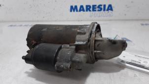 Używane Rozrusznik Mercedes Vito (638.1/2) 2.3 110D Cena € 50,00 Procedura marży oferowane przez Maresia Parts