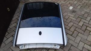 Gebruikte Panoramadak Peugeot 308 (4A/C) 1.6 16V THP 155 Prijs € 262,50 Margeregeling aangeboden door Maresia Parts