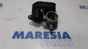 Begagnade Spjällhus Citroen C3 Aircross I (2C/2R) 1.2 PureTech 82 Pris € 30,00 Marginaltabell erbjuds av Maresia Parts