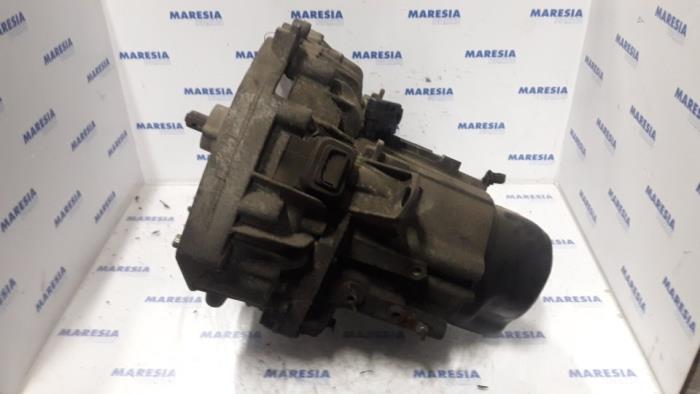 Växellåda från en Renault Express/Rapid/Extra 1.9 D 1996