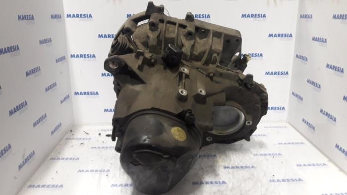 Växellåda från en Renault Express/Rapid/Extra 1.9 D 1996